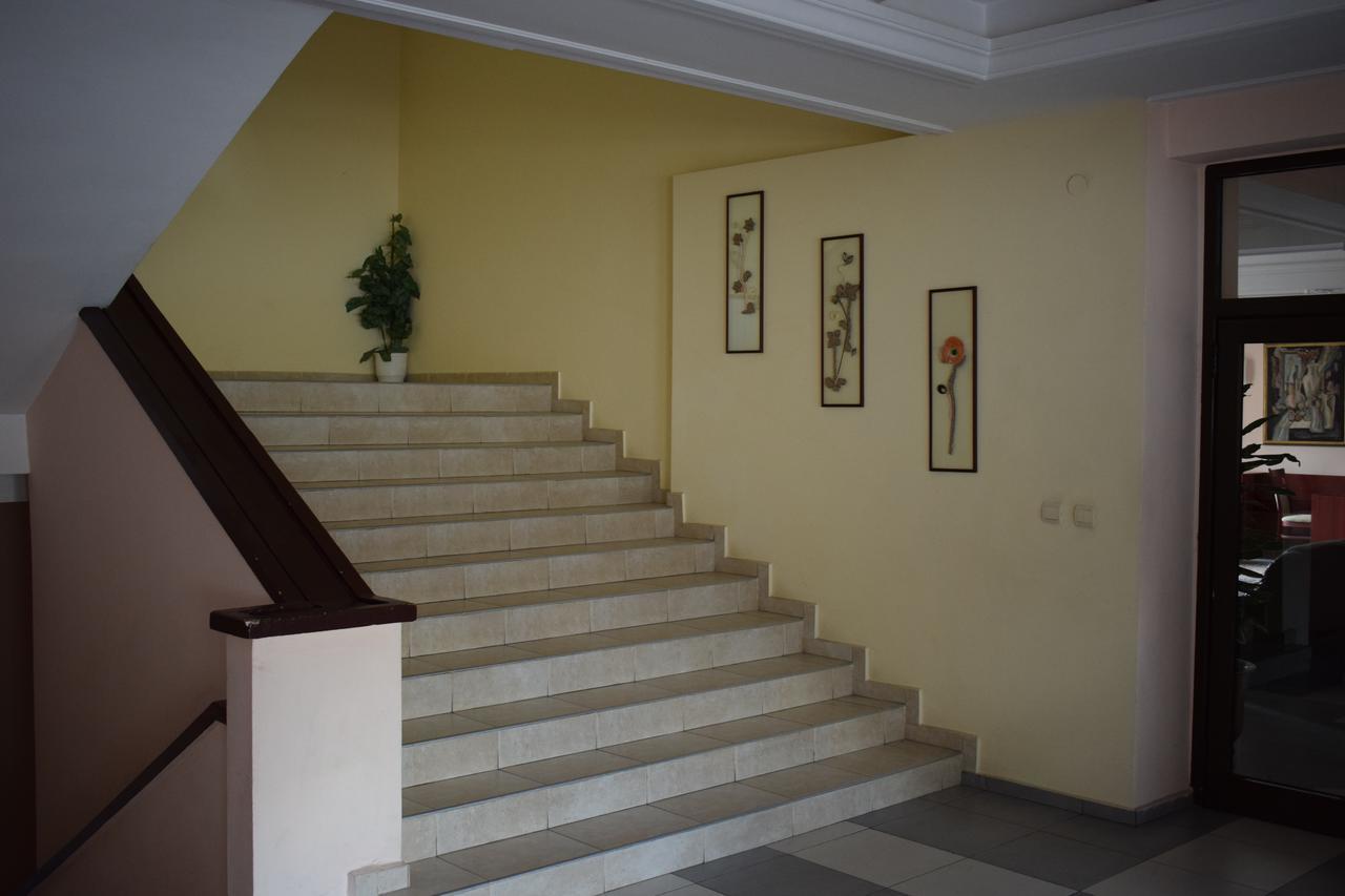 Hotel Jeravna بانكيا المظهر الخارجي الصورة